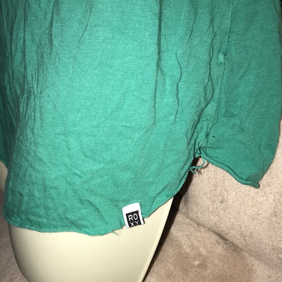 Roxy large green tank with black front pocket zippered back - Picture 2 of 9